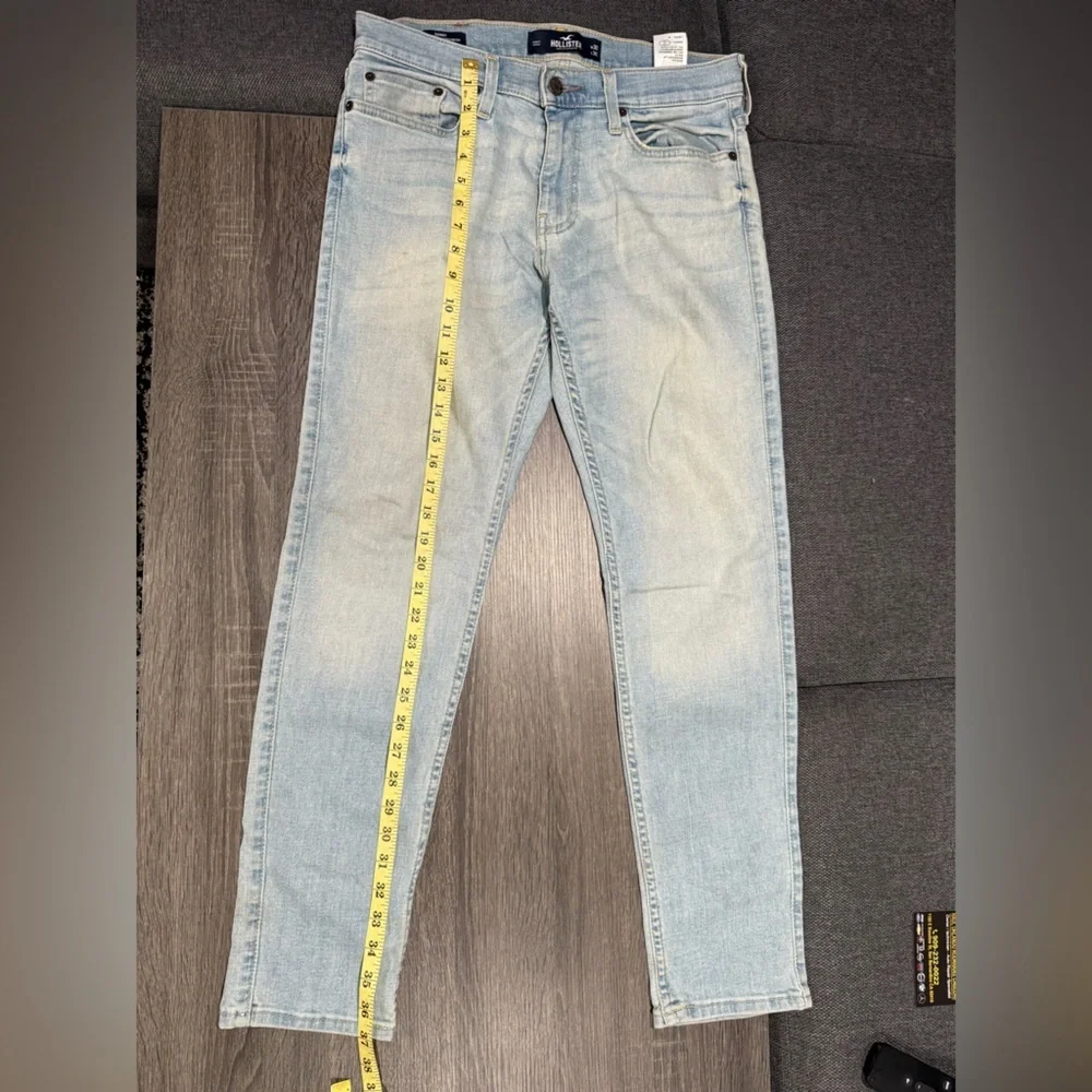 Hollister Light Blue Men's Straight Jeans
